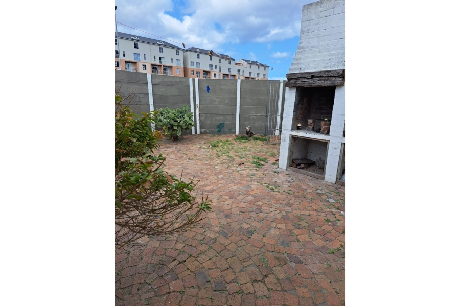 3 Bedroom Property for Sale in Muizenberg Western Cape